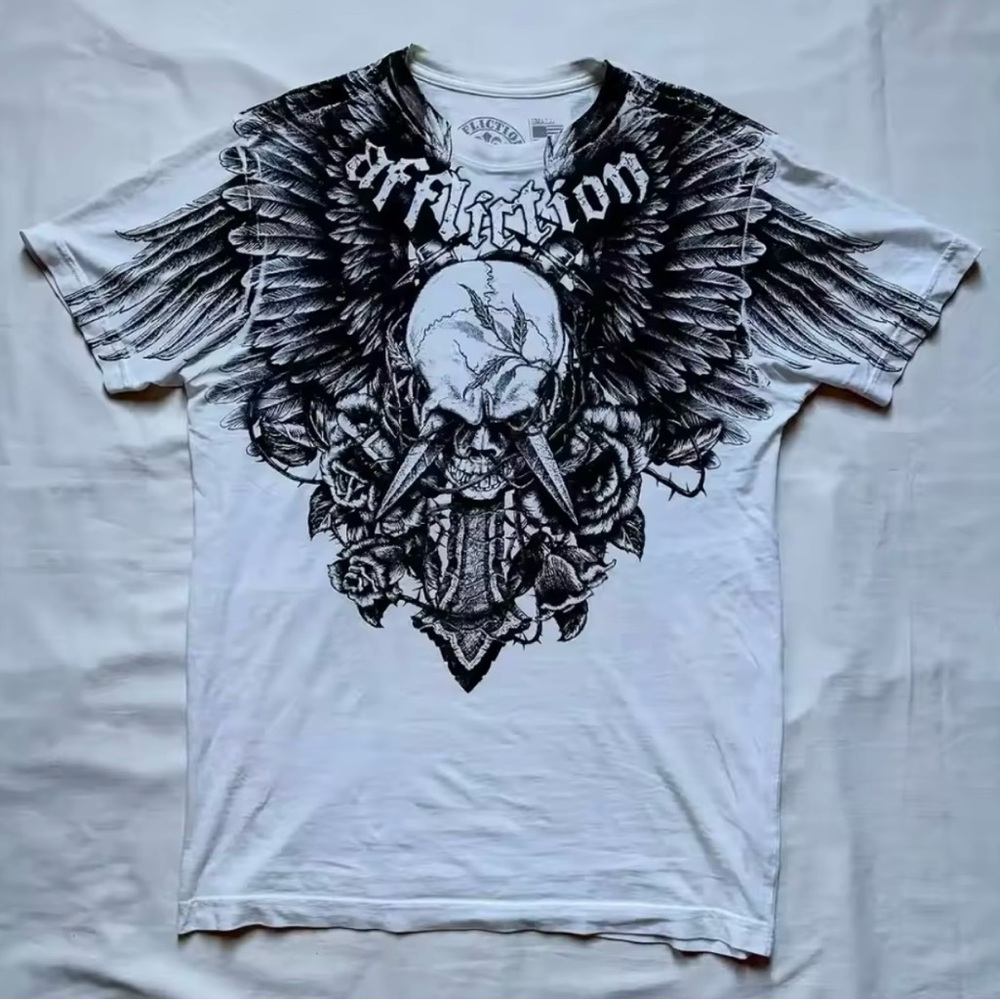 Affliction Men's Black and White Skull Graphic Tee